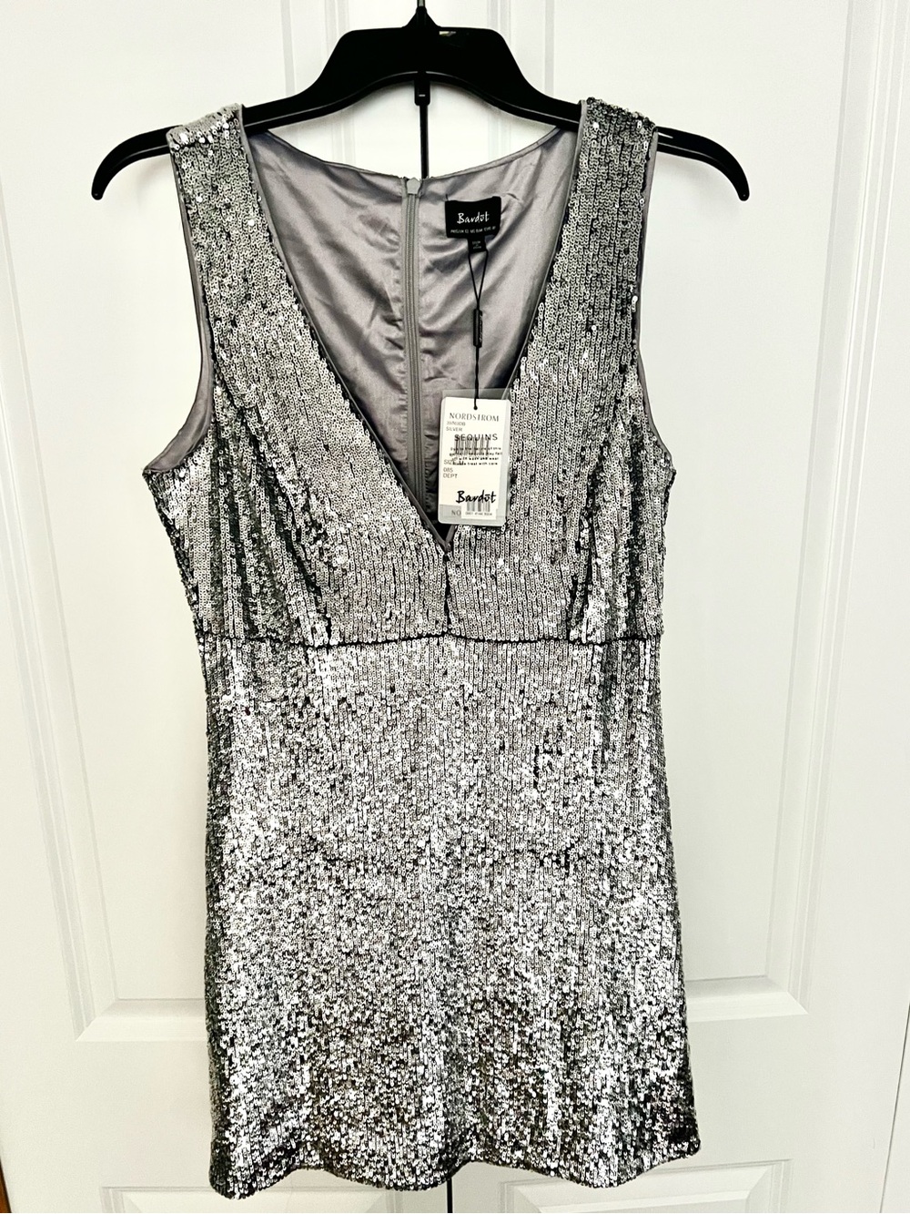 NWT Bardot Silver Sequin V-Neck Mini Dress, Size 8/Medium - Picture 7 of 16